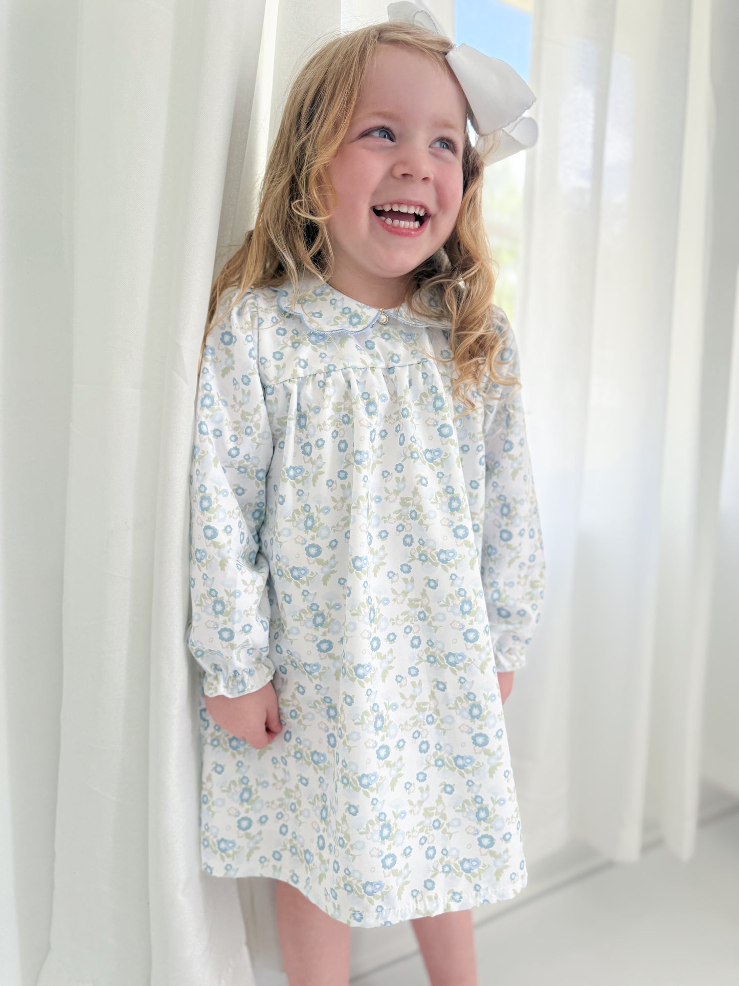 Eldey Floral Scalloped Collar Dress