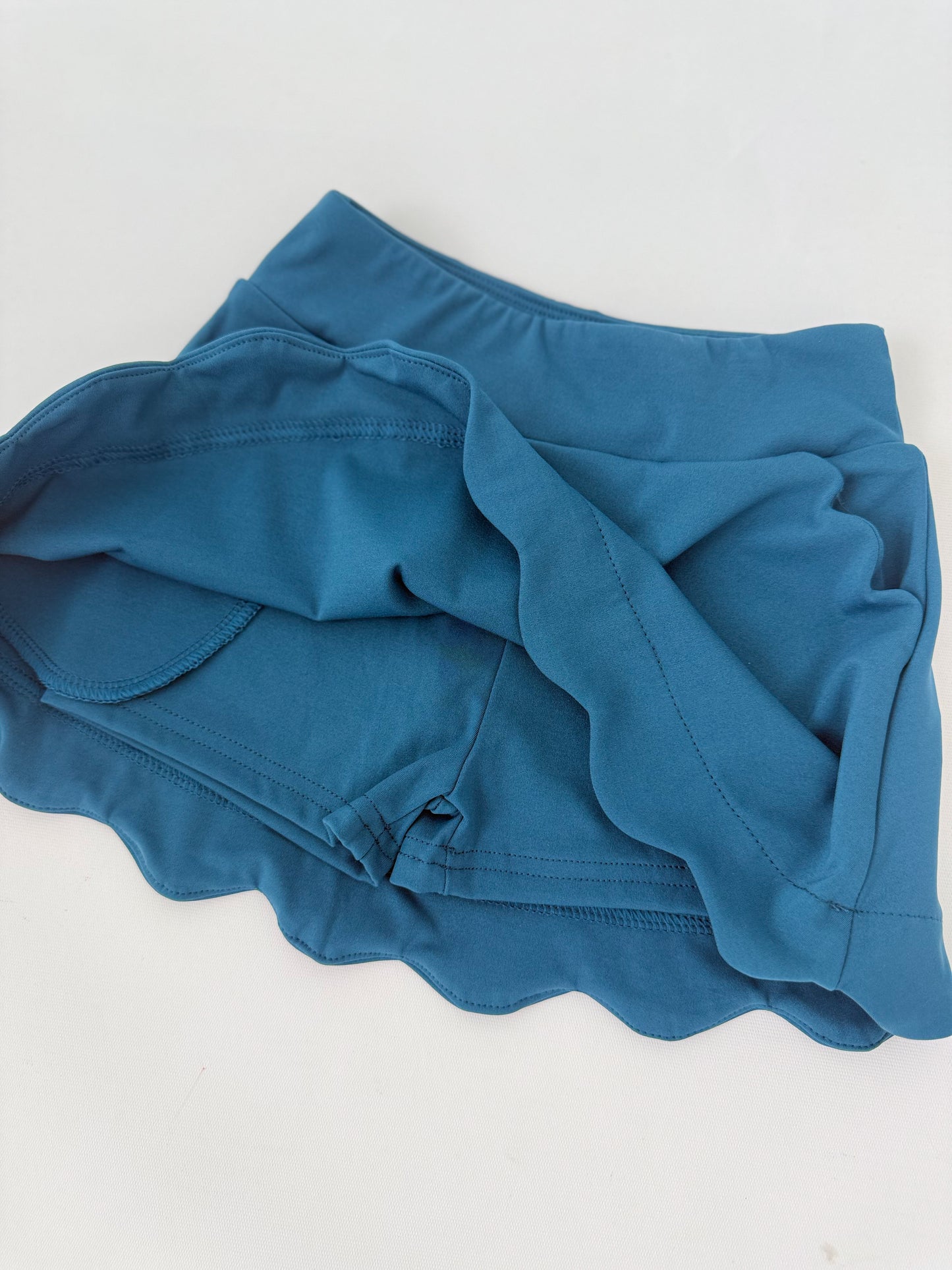 Scallop Yoga Skort