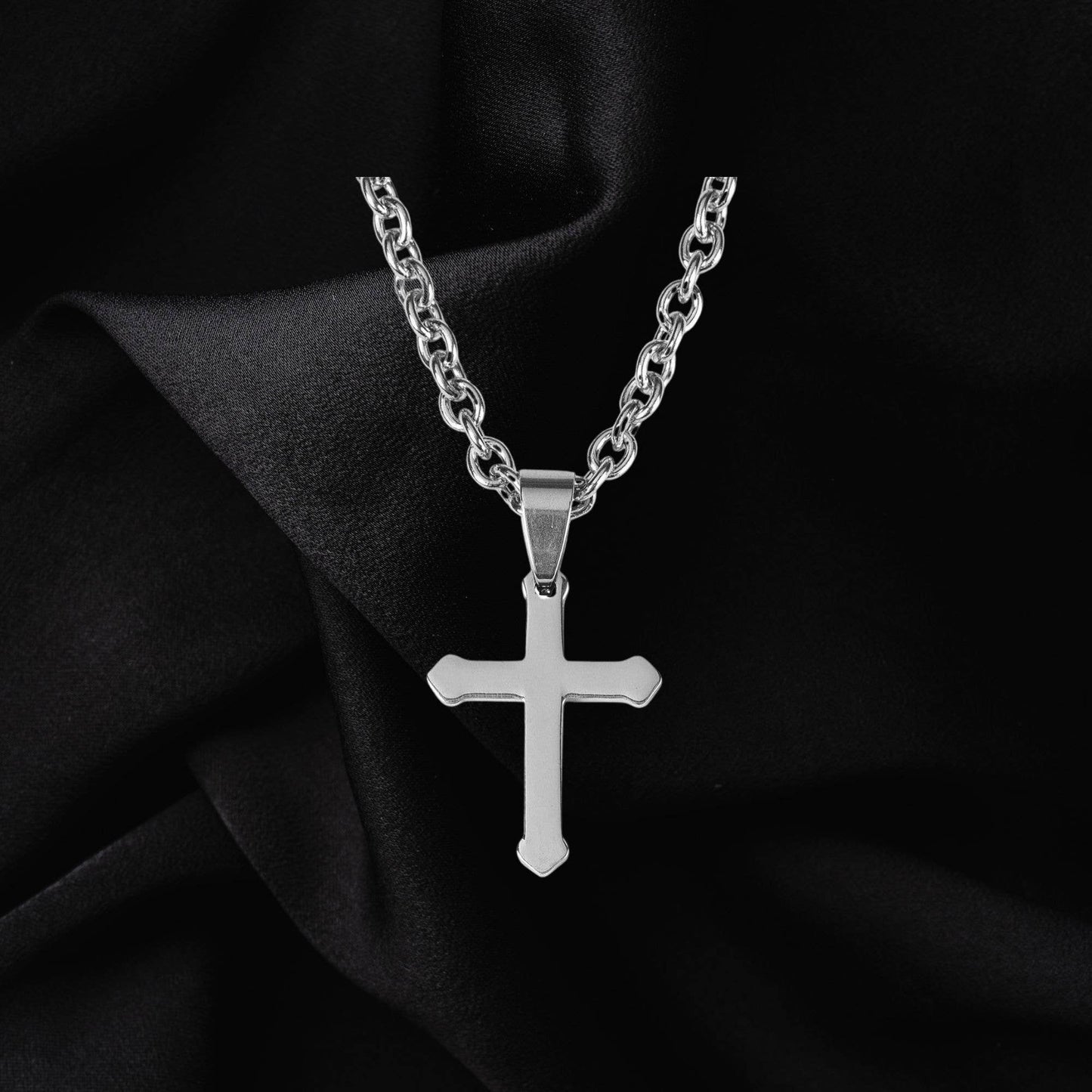 Stetson 18"Cross Necklace