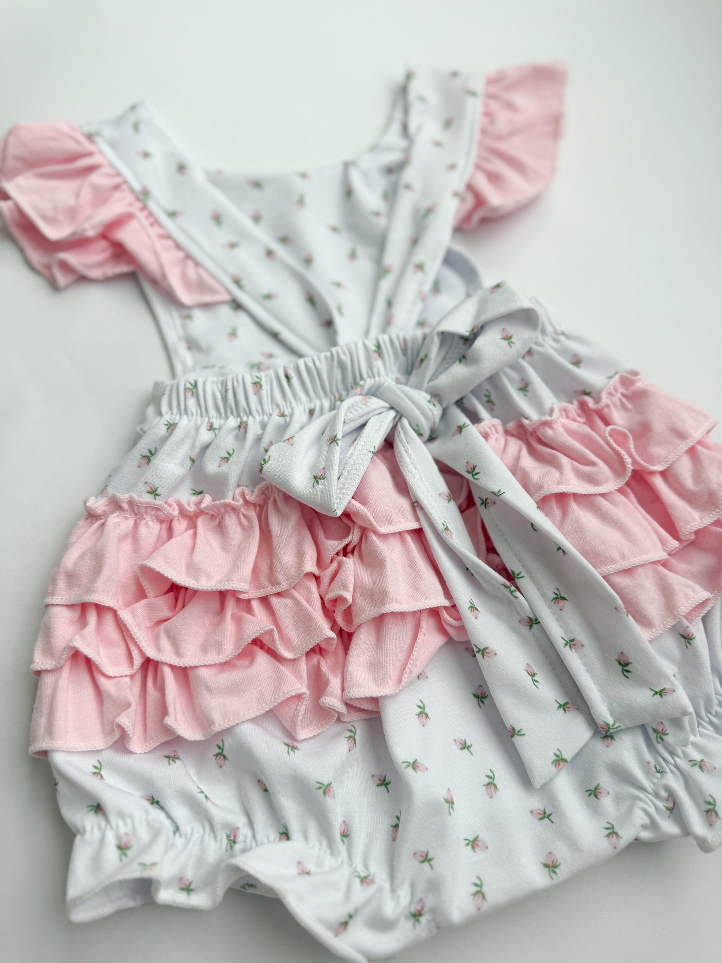 Rosebud Ruffle Bubble