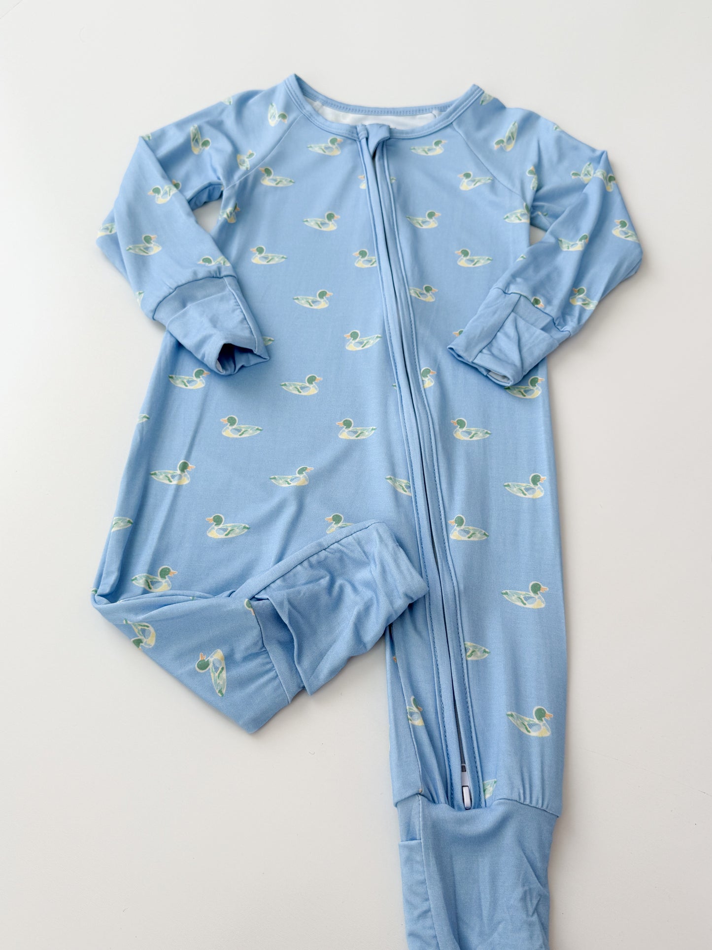 Blue Pond Parade Bamboo Zippy