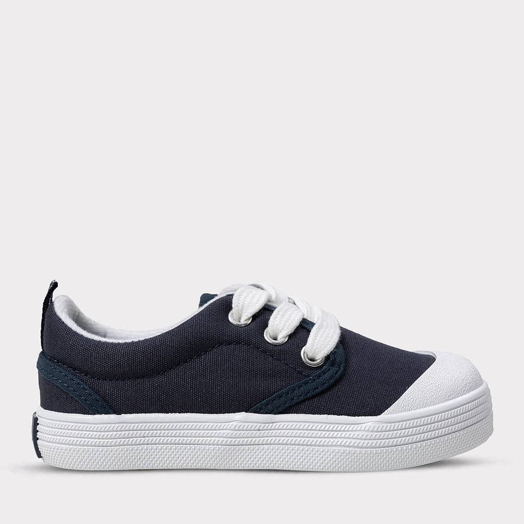 Wesley Lace-Up Sneaker