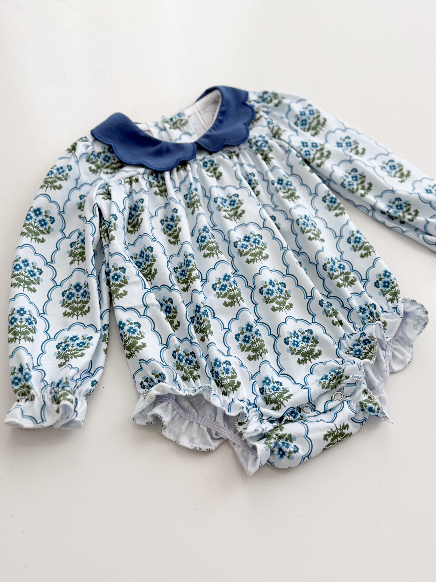 Hallie Floral Bubble