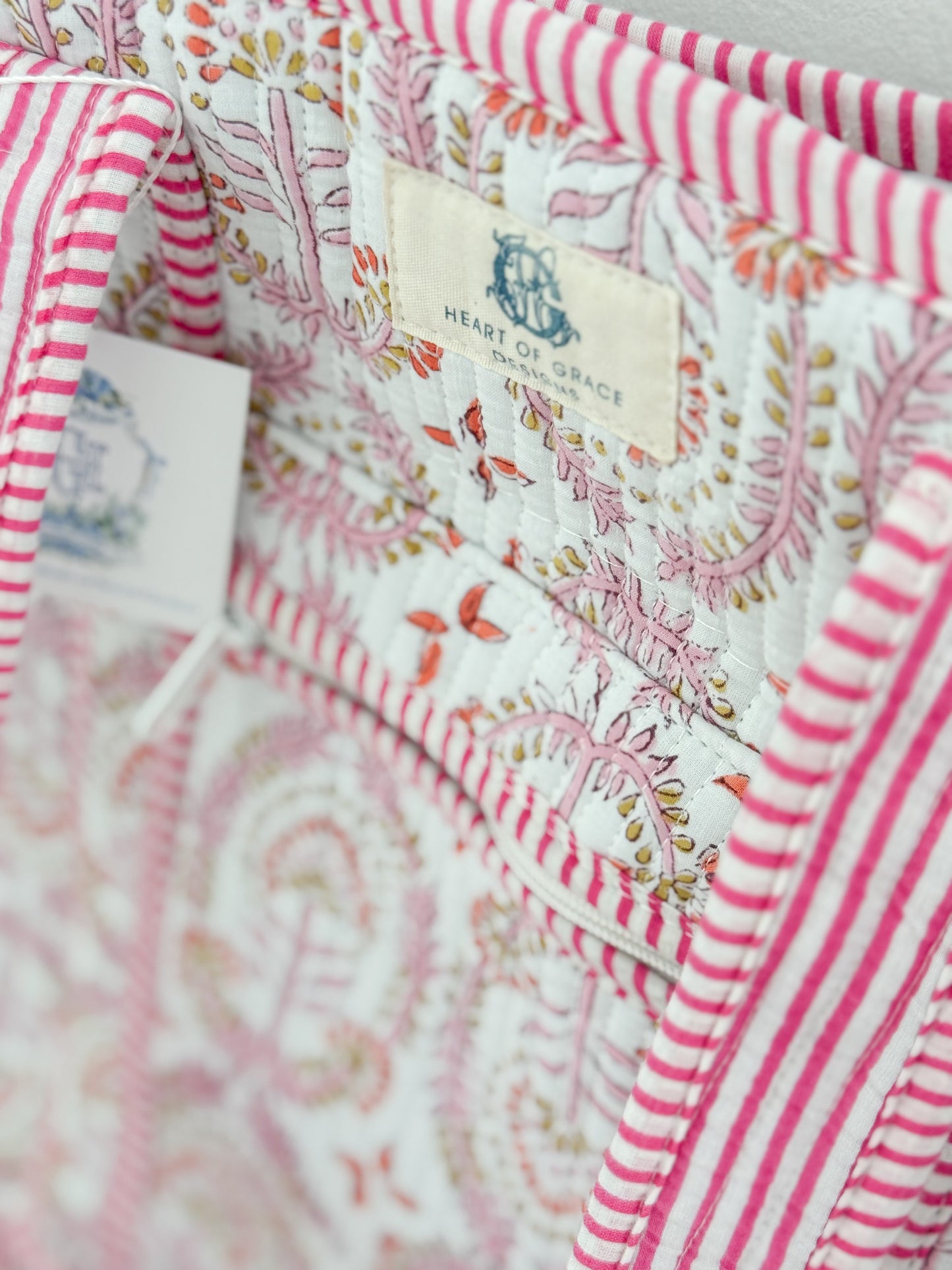 Dahlia | Quilted Zipper Tote Bag
