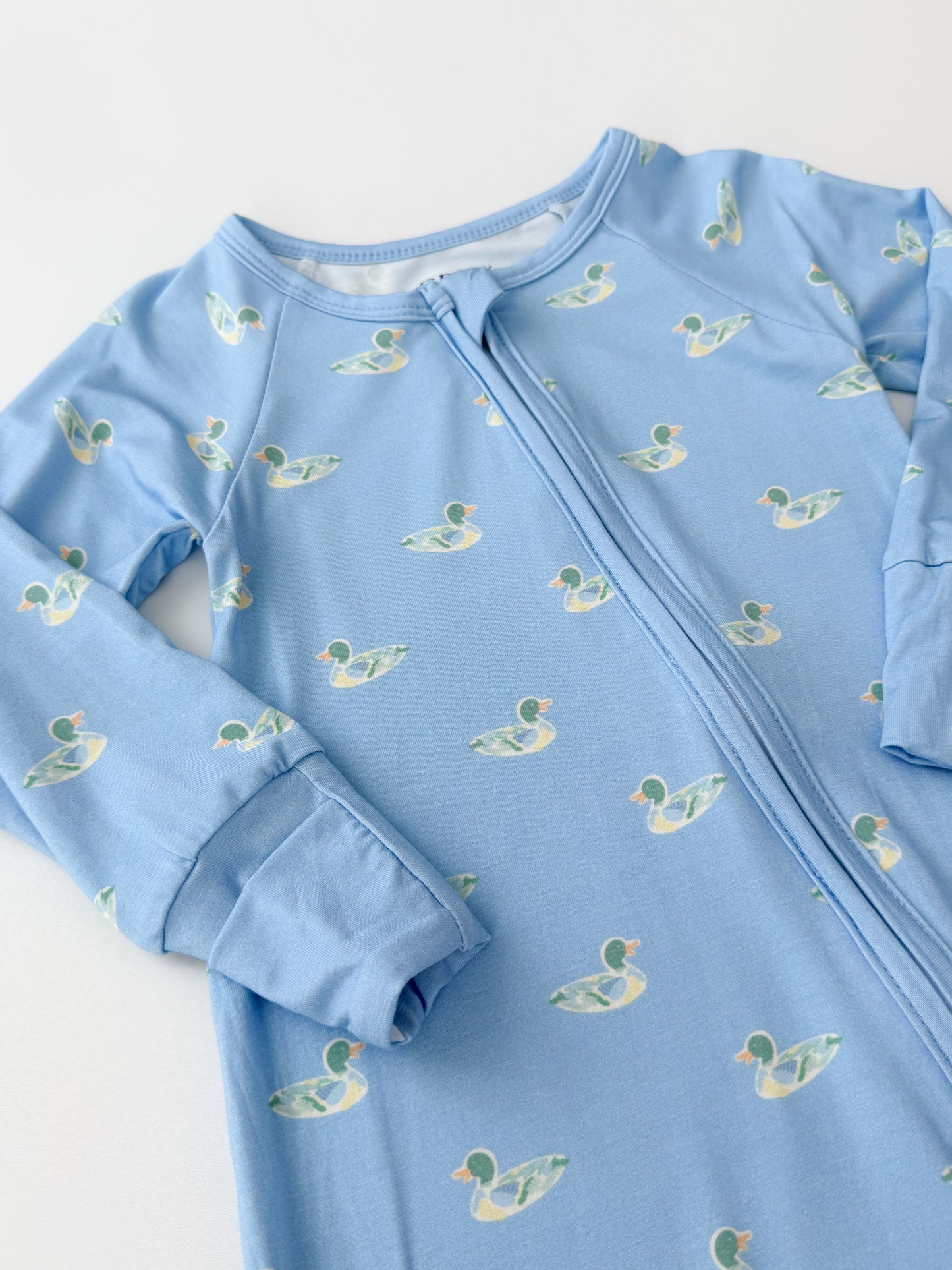 Blue Pond Parade Bamboo Zippy