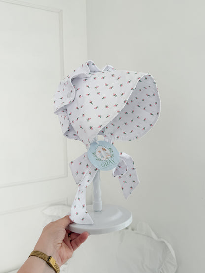 Amelie Rosebud Bonnet