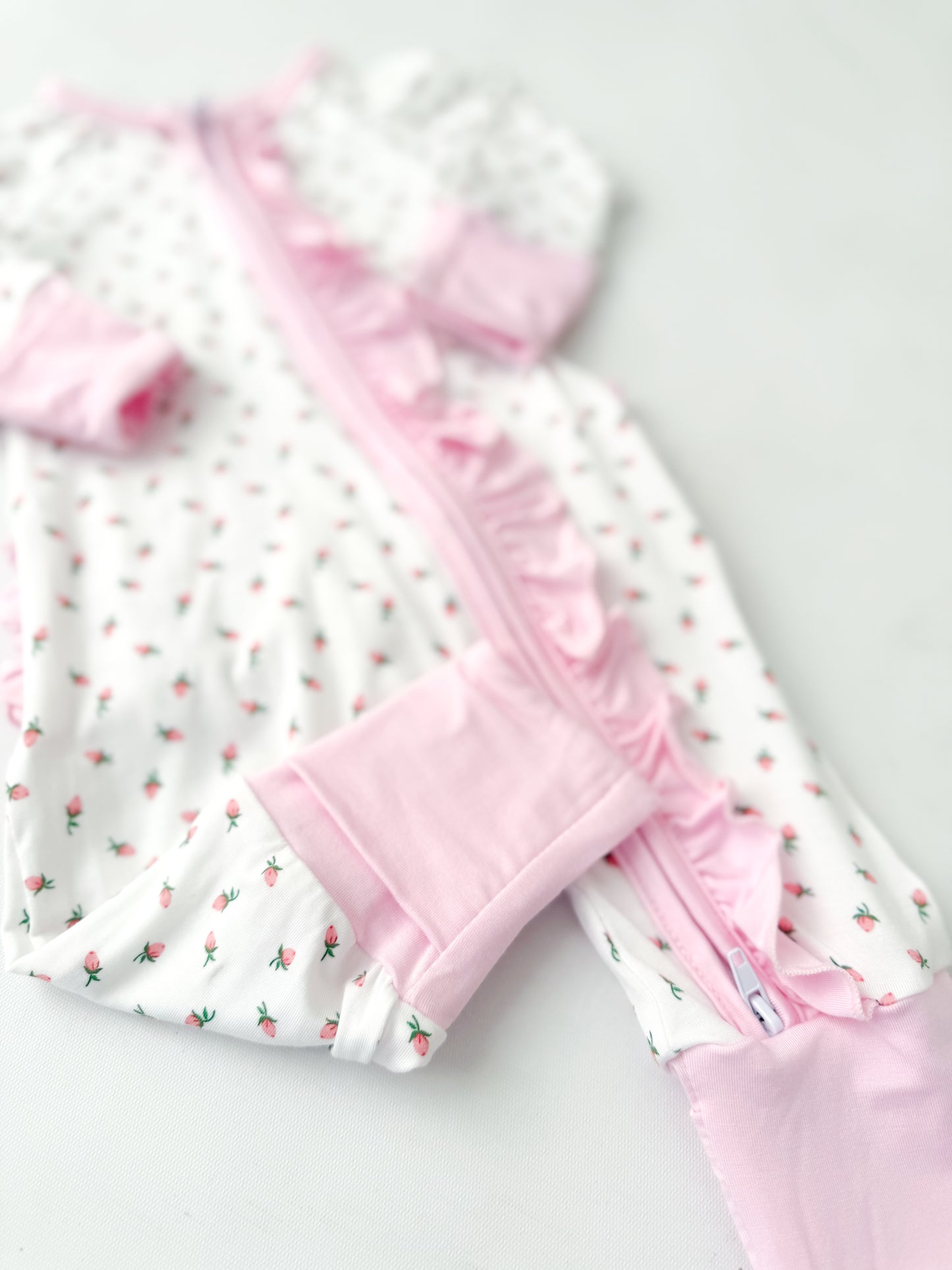 Rosebud Bamboo Zippy