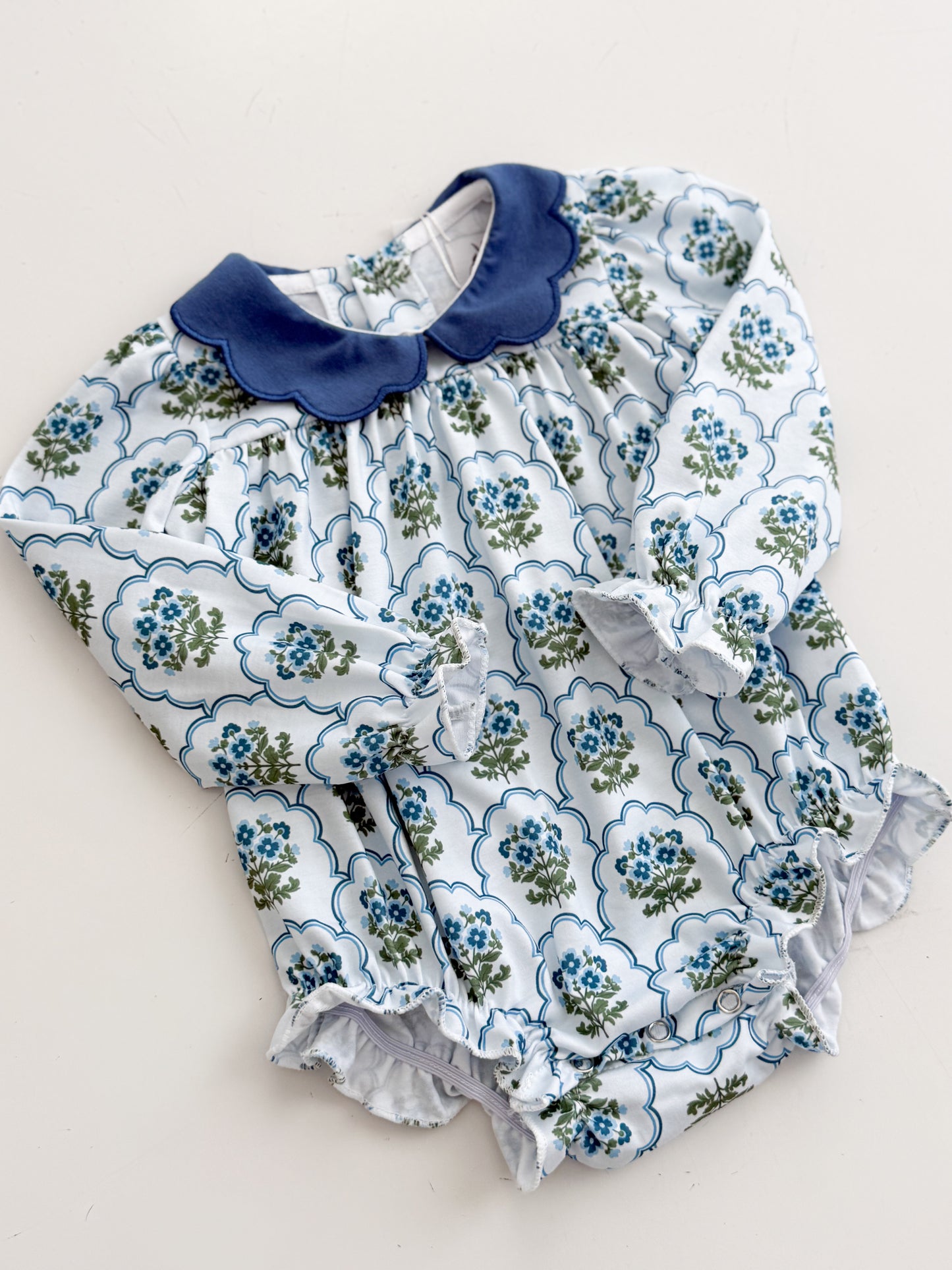 Hallie Floral Bubble